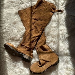 FREE PEOPLE - knee high boots/never worn/ W US 10.